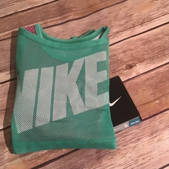 Nike Dri Fit Size 2T - Picture 3 of 3